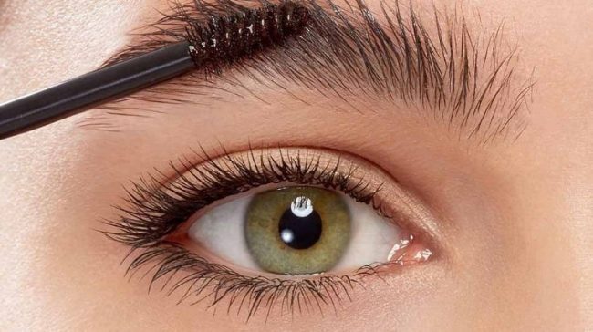 eyelash-eyebrow-enhancer-are-use تقویت کننده مژه و ابرو چیست و چه کاربردی دارد؟