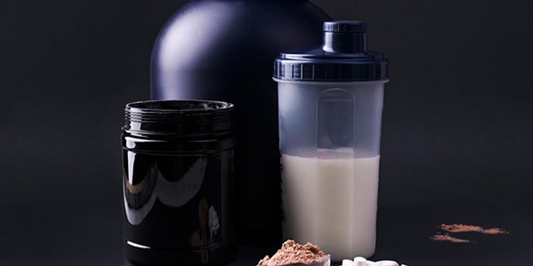 این مکمل های ورزشی را همزمان مصرف نکنید