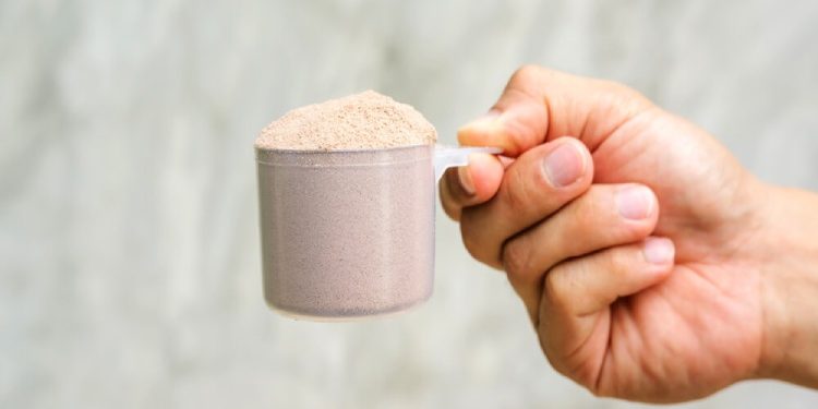 هر اسکوپ وی چند گرم پروتئین دارد؟