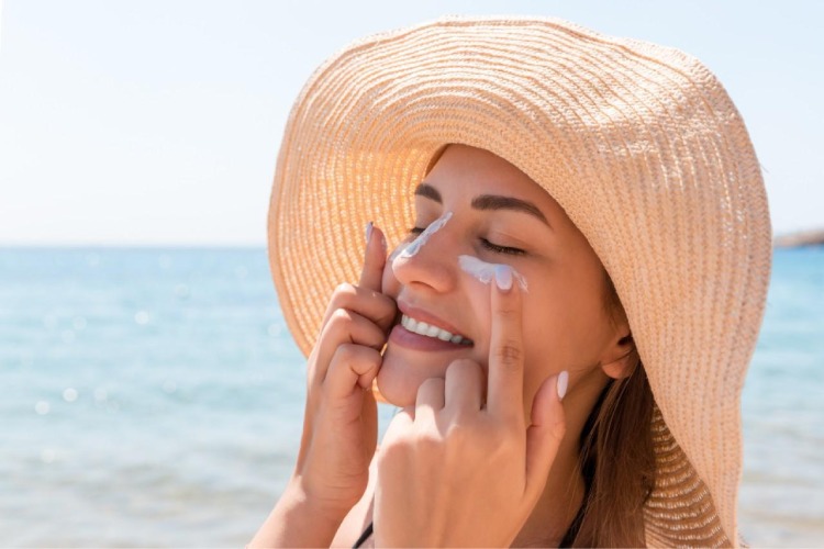 ویژگی های یک کرم ضد آفتاب روشن کننده پوست